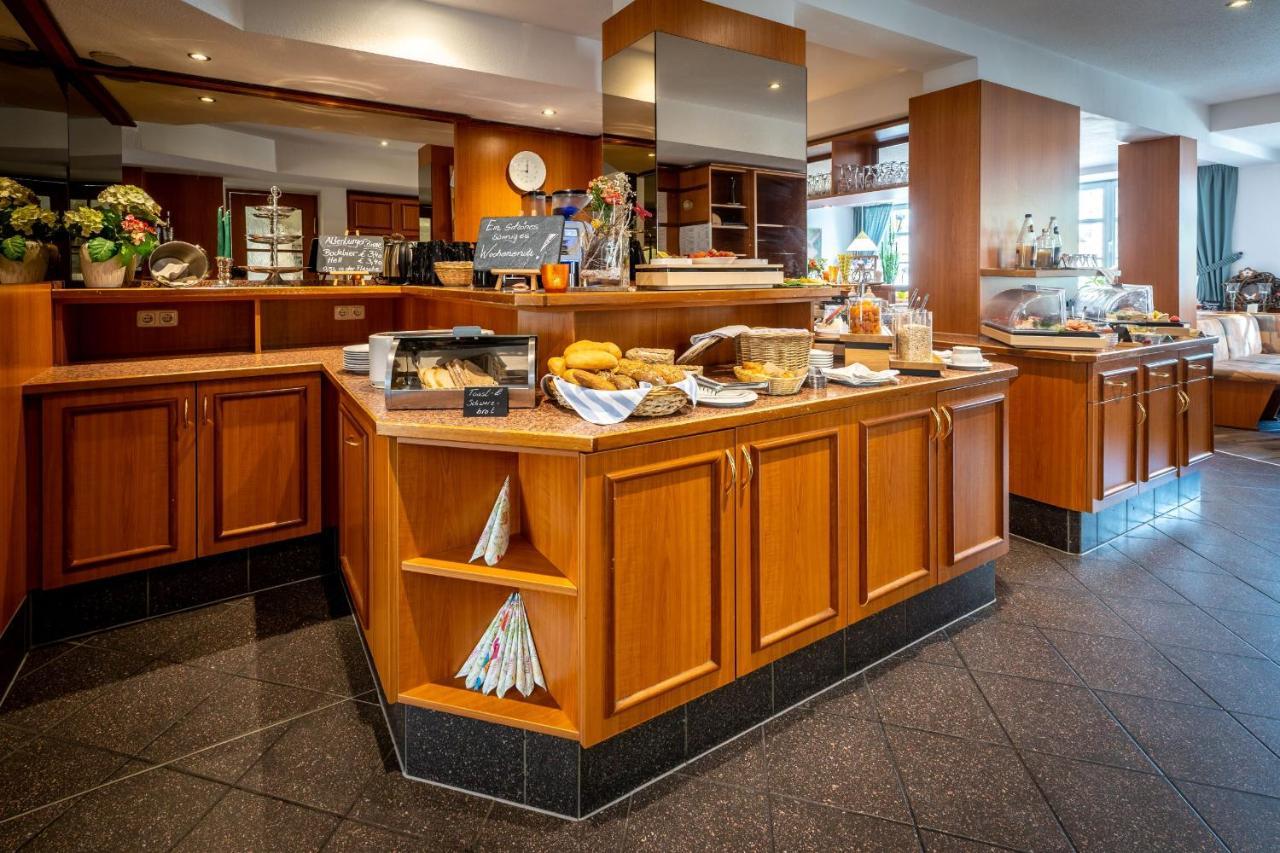 Hotel Reussischer Hof Schmölln المظهر الخارجي الصورة