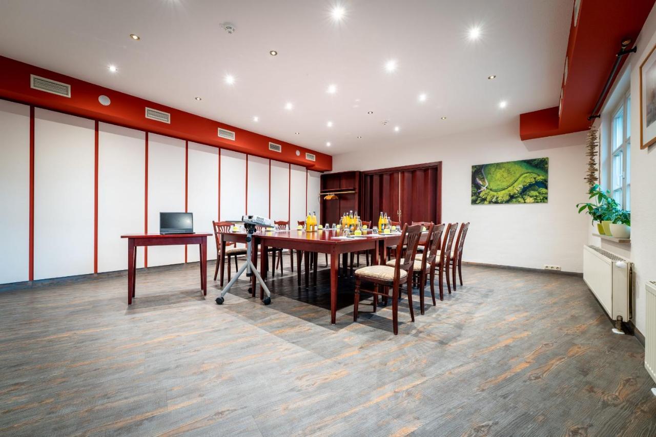Hotel Reussischer Hof Schmölln المظهر الخارجي الصورة