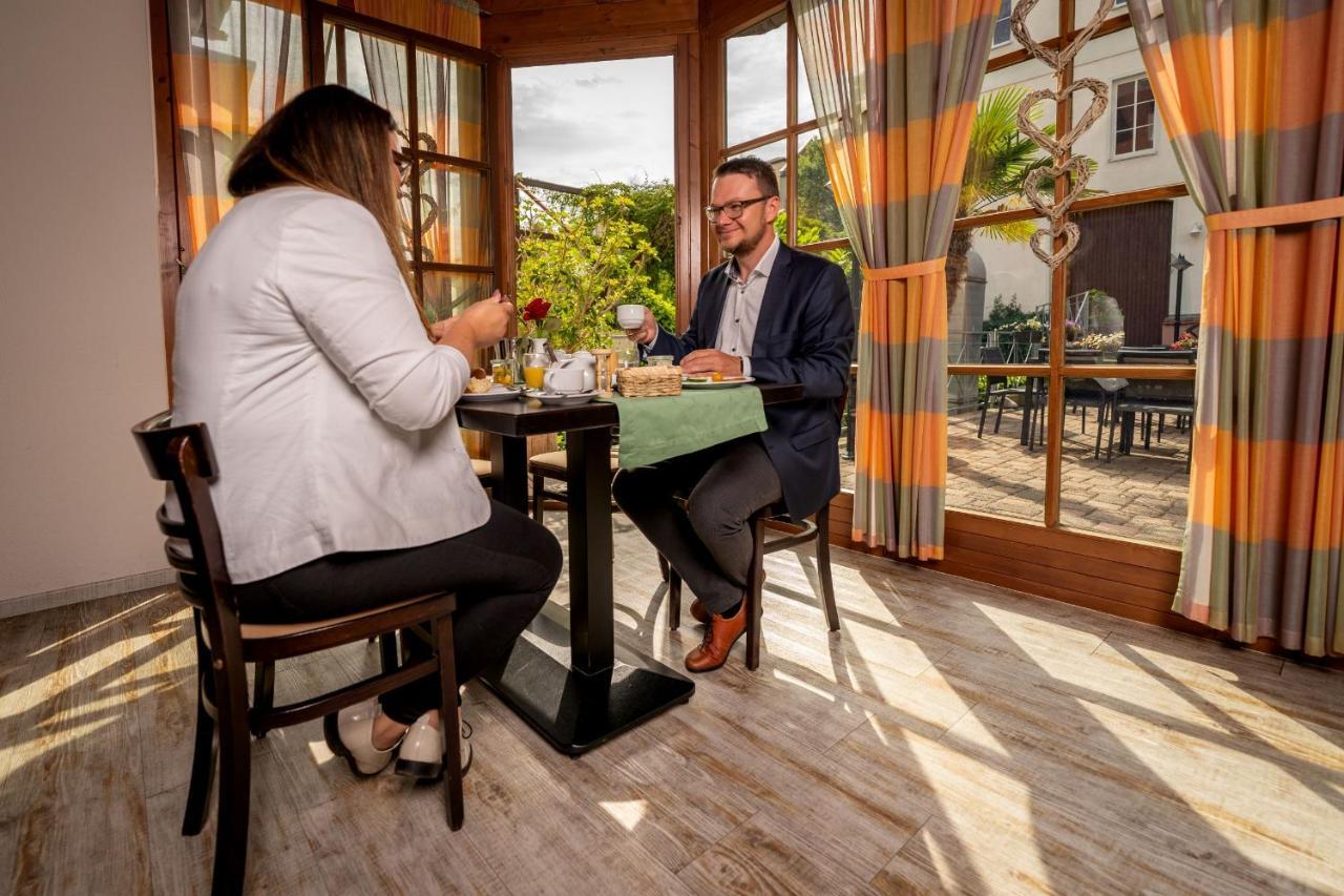 Hotel Reussischer Hof Schmölln المظهر الخارجي الصورة