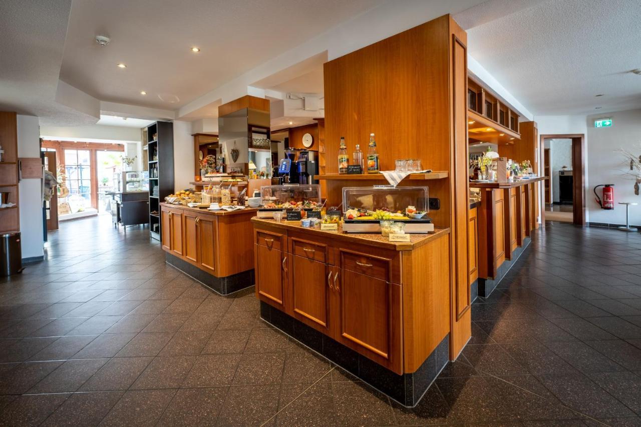 Hotel Reussischer Hof Schmölln المظهر الخارجي الصورة