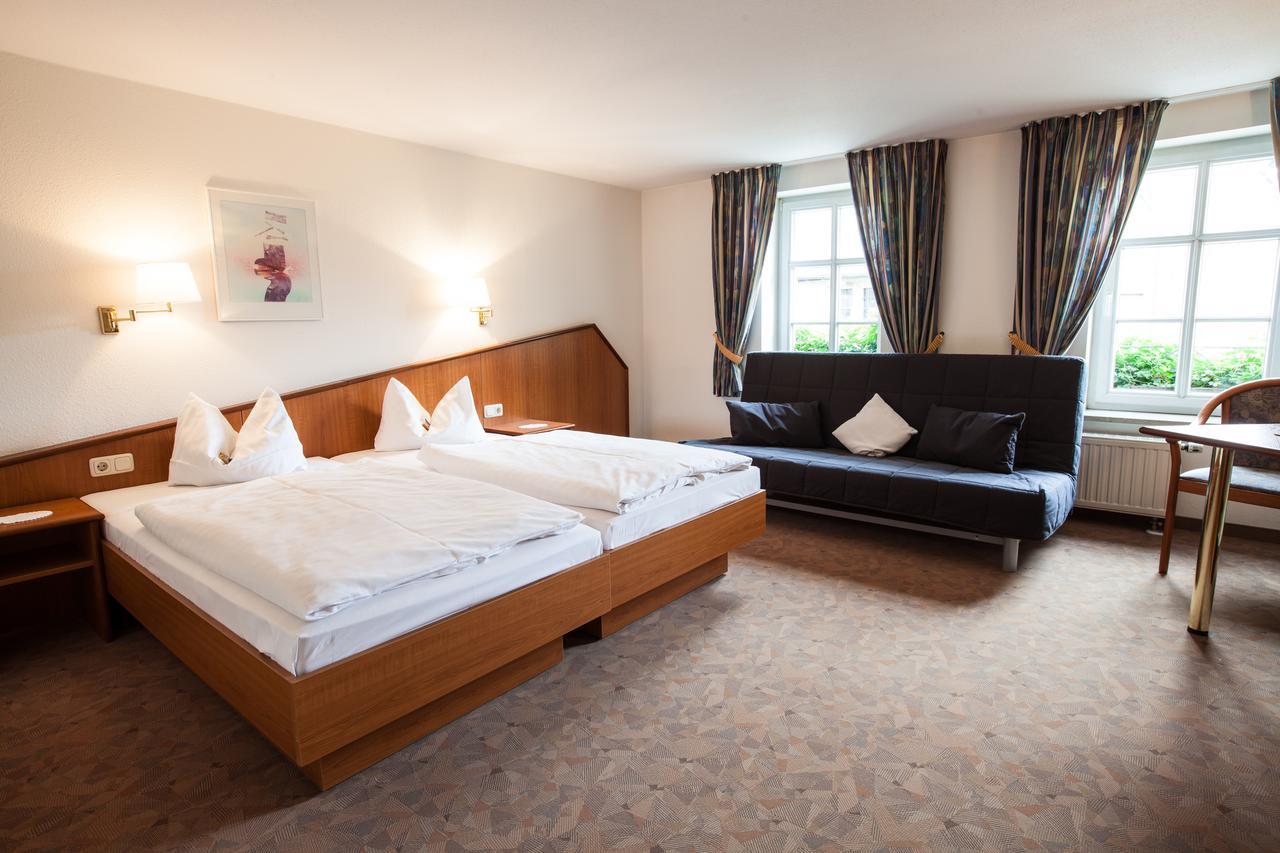 Hotel Reussischer Hof Schmölln المظهر الخارجي الصورة